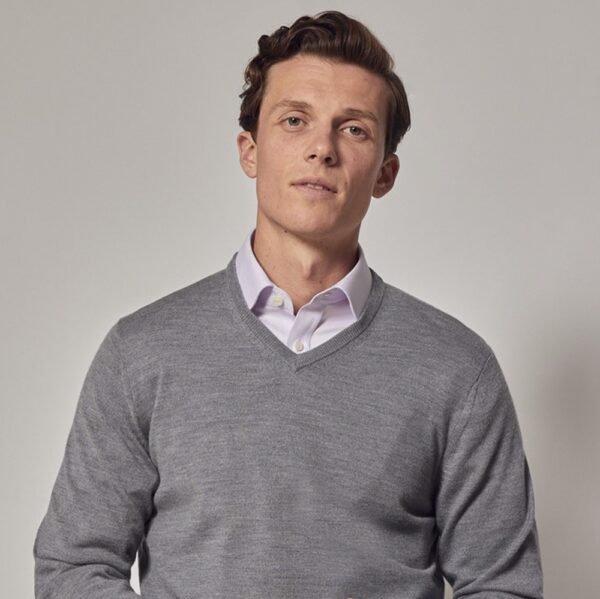 NWE SENSATION VNECK MEN SWEATER - Image 2