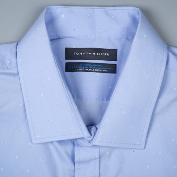TOMMY HILFIGER SLIM FIT ALL SEASON STRETCH DRESS SHIRT - Image 3